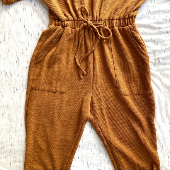 Privy Ribbed Knit Jogger Jumpsuit in Warm Caramel Brown, Size S, NWOT - Picture 4 of 8